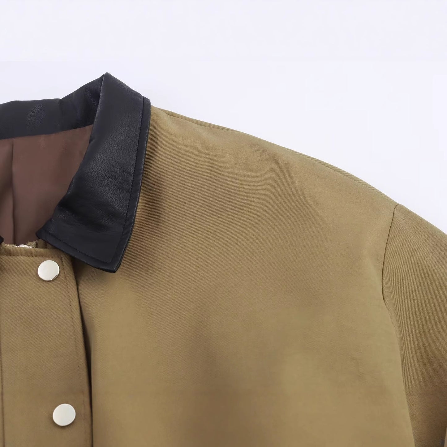 Collar long sleeved large pocket trench coat contrasting color coat for women