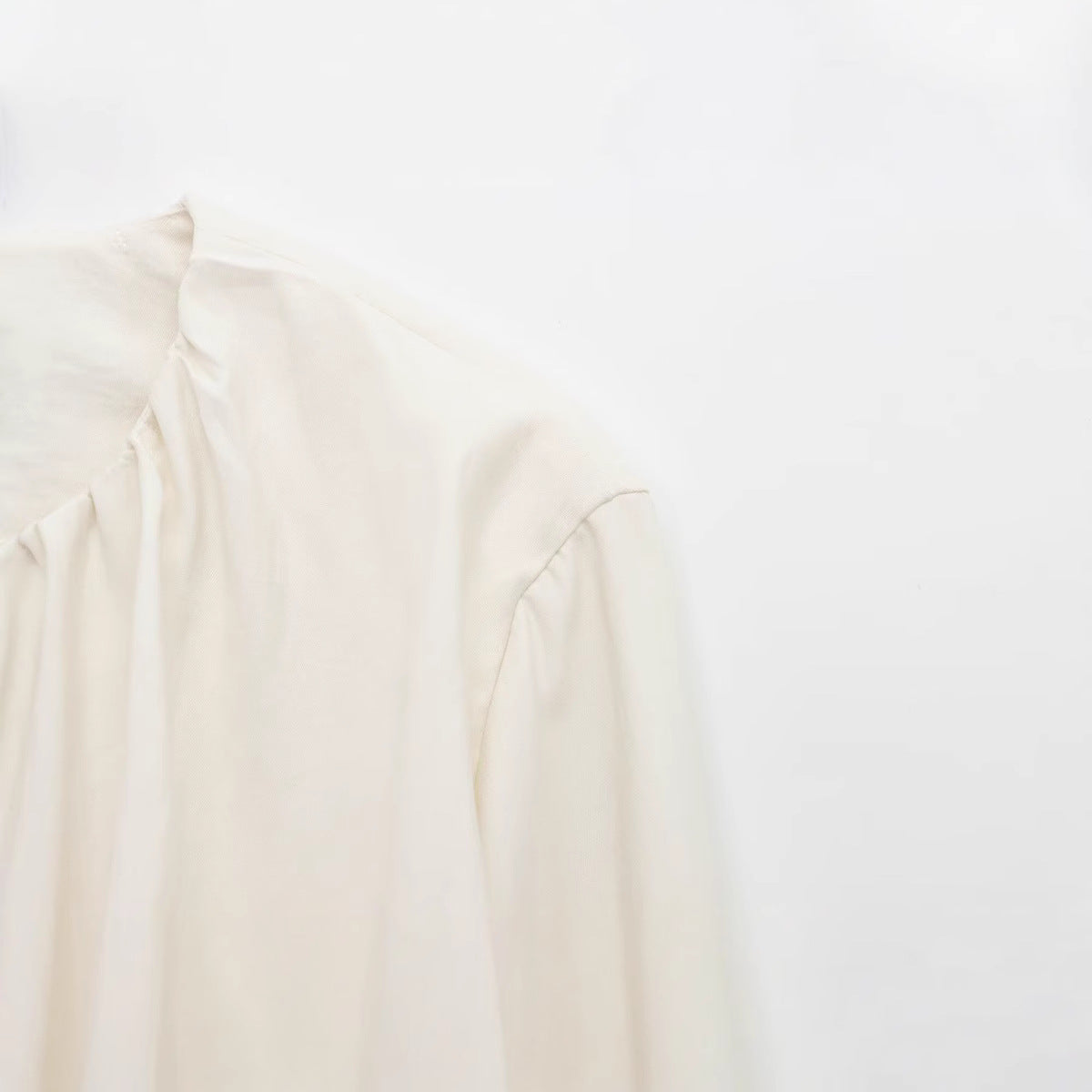 Versatile casual loose pleated niche jacket